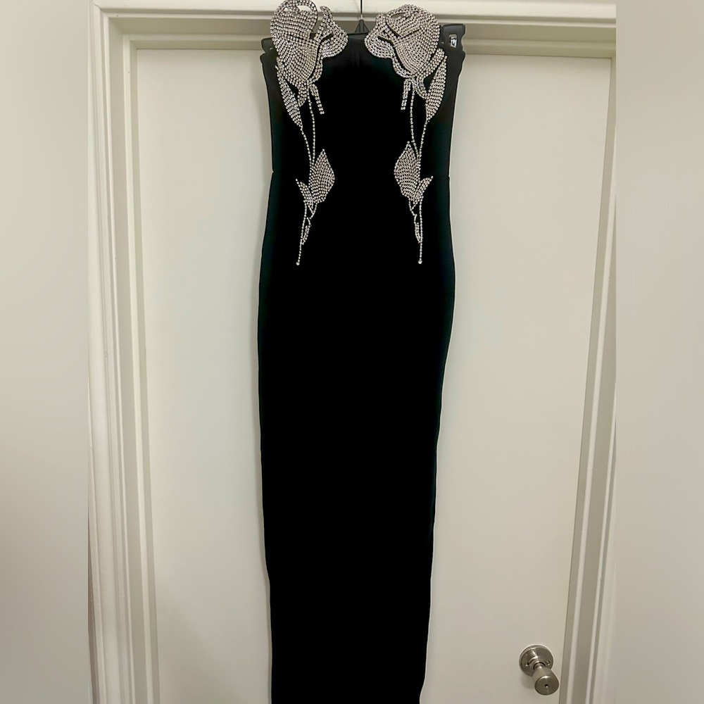 Black Evening Dress with Silver Rose Detail – New With Tags
